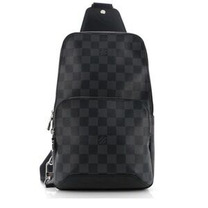 Louis Vuitton Avenue Sling Bag
Comes with original box and dust bag gently used